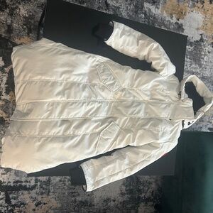 Canada Goose Jacket